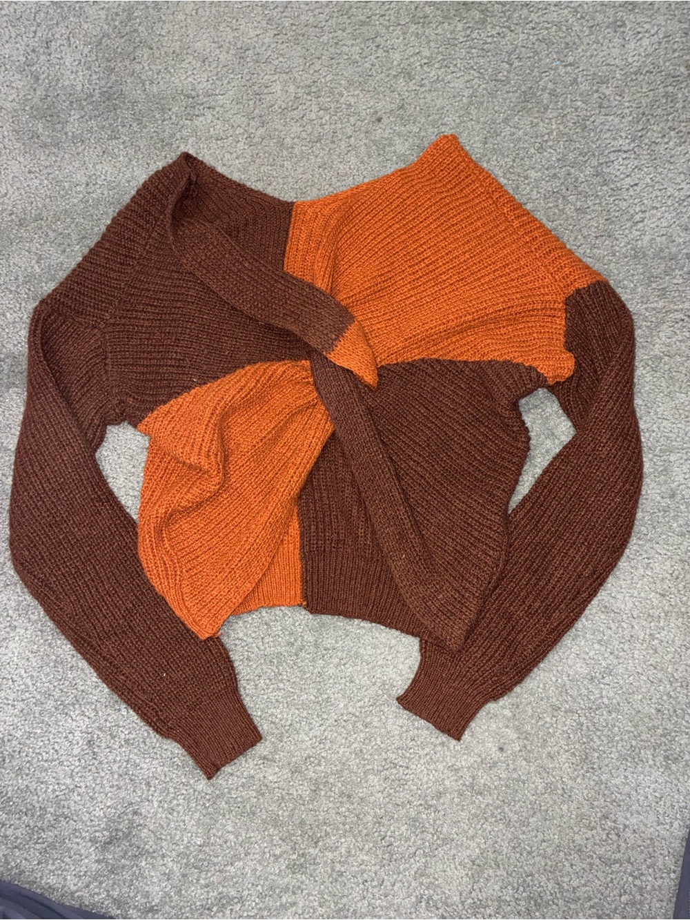 Colorblock Twist Knit Sweater - Brown & Orange